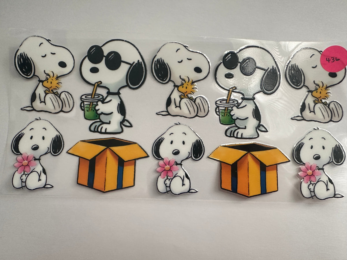 436 Snoopy with flowers (double sided)