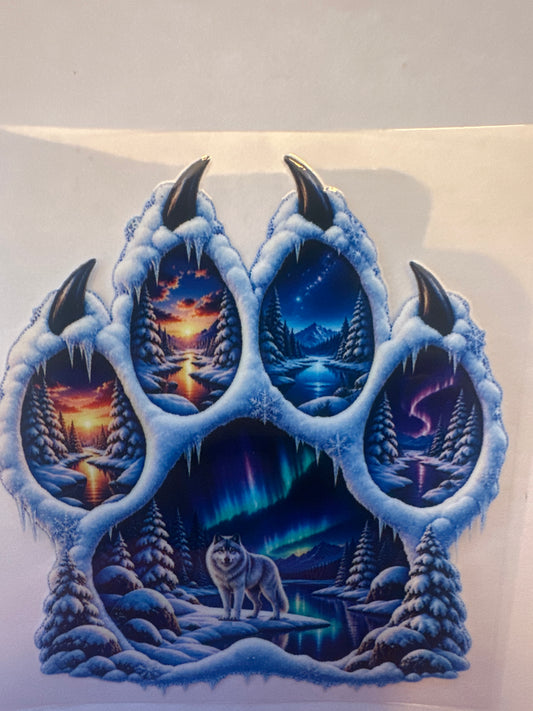 1140- Wolf (decal)