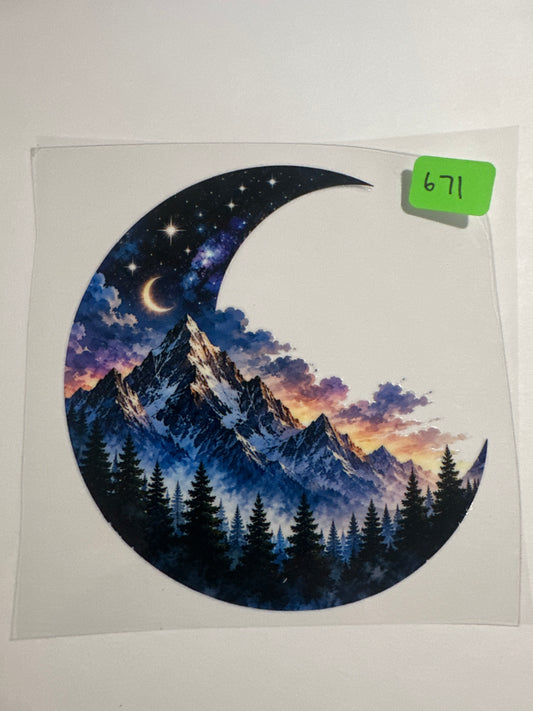 671- Decal Moon/Mountains